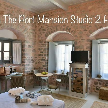 On The Port Mansion Studio 2 Hydra Экстерьер фото